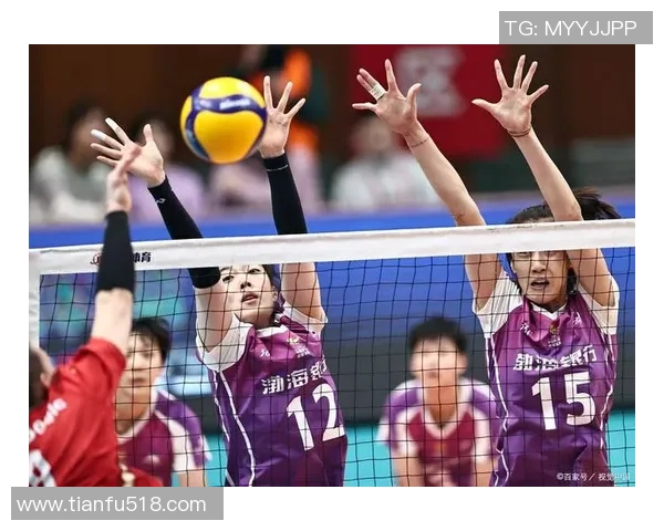 深圳排球队在世界锦标赛中的团队协作展现出卓越实力与默契配合